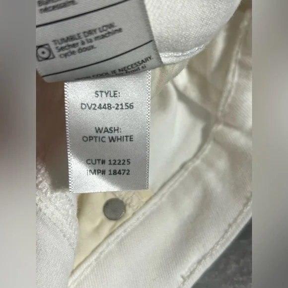 VINCE Skinny Jeans - Picture 4 of 12